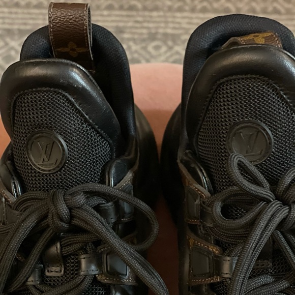 Louis Vuitton Archlight Sneaker - Picture 6 of 6